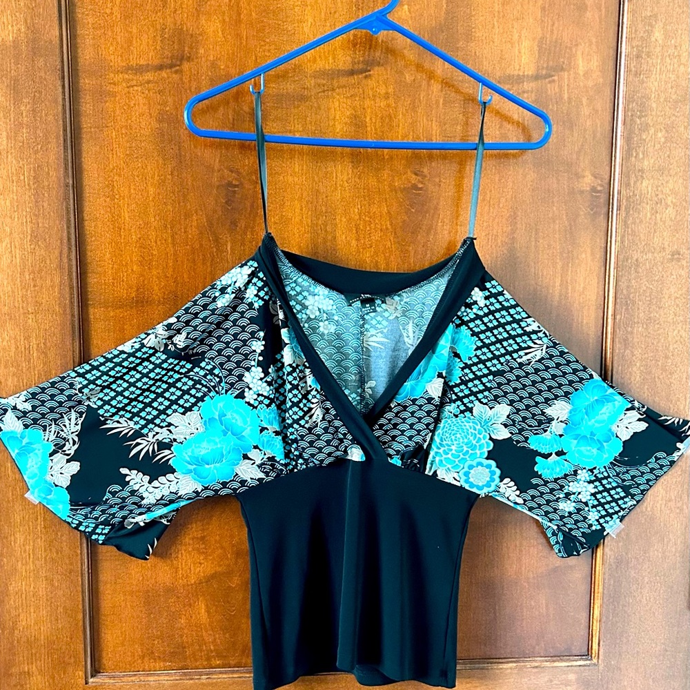 IZ Byer California size Medium blue flowers gold leaves, low cut, short sleeve